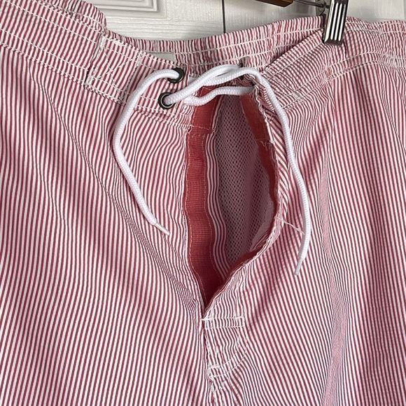 Trunks Surf Swim Co Mens XXL Red White Striped Seersucker Swim Board Shorts - Picture 12 of 16